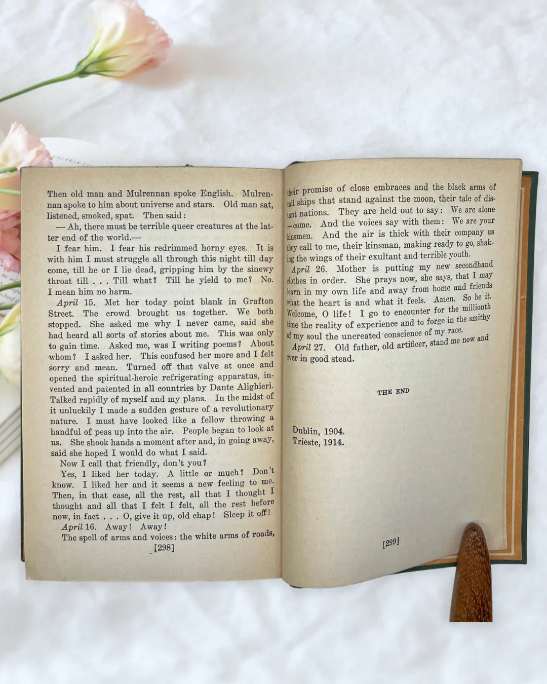 Vintage A Portrait of the Artist as a Young Man James Joyce Modern Library Book