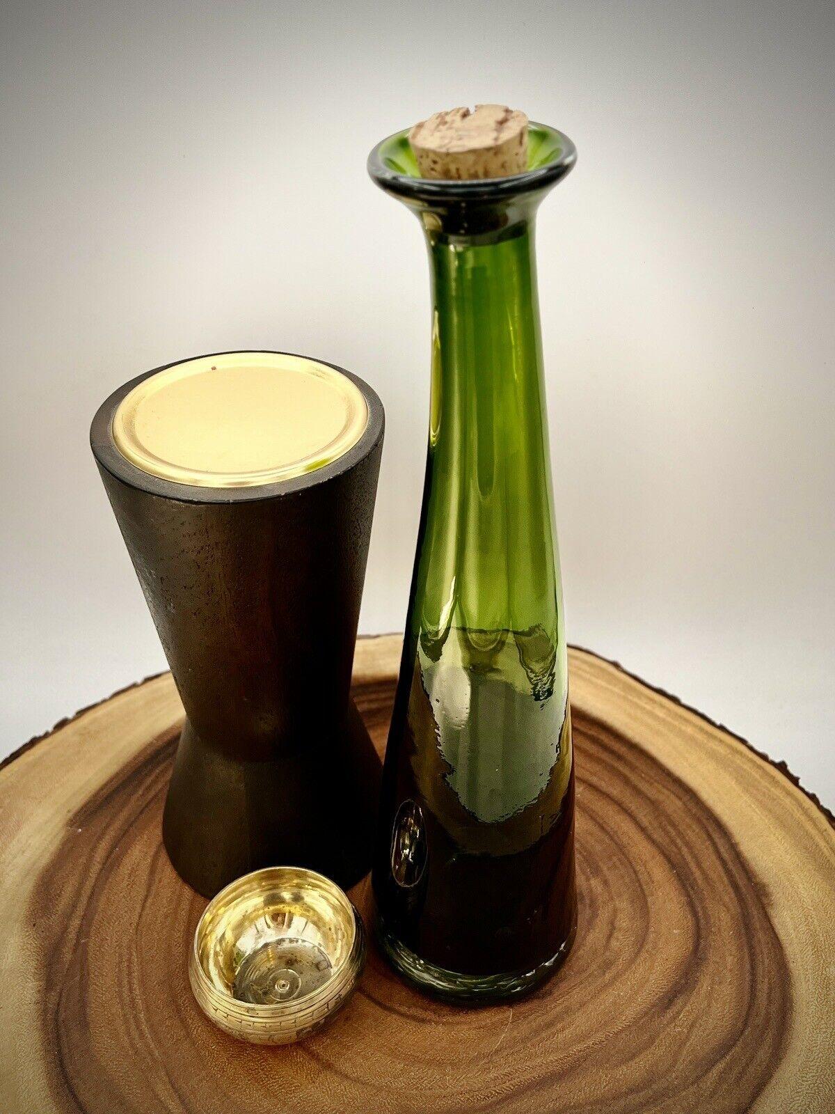 Blenko Style Emerald Green 12" Bud Vase or Oil Cruet - That’s My JAmm