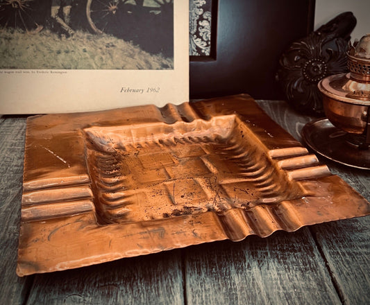 Hand-wrought copper tray with stepped edge design "“ side angle