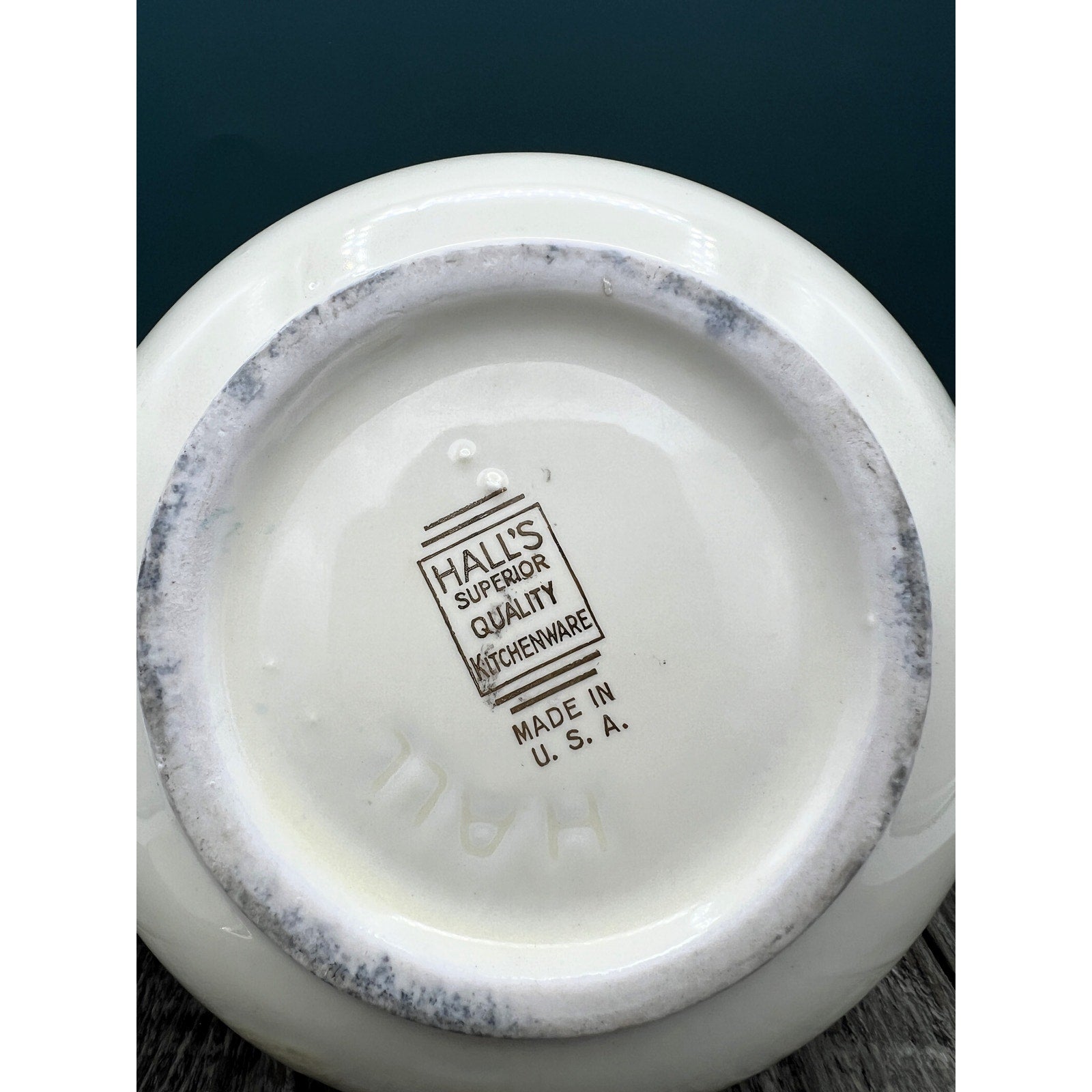 Vintage Hall China Silhouette Streamline Teapot