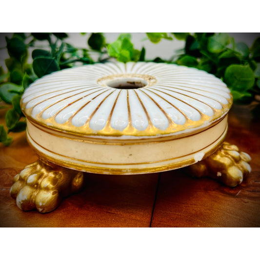 Elegant Vintage Italian Creazione Artigiana di Monte Biscuit Porcelain Decorative Stand with Gilt Paw Feet