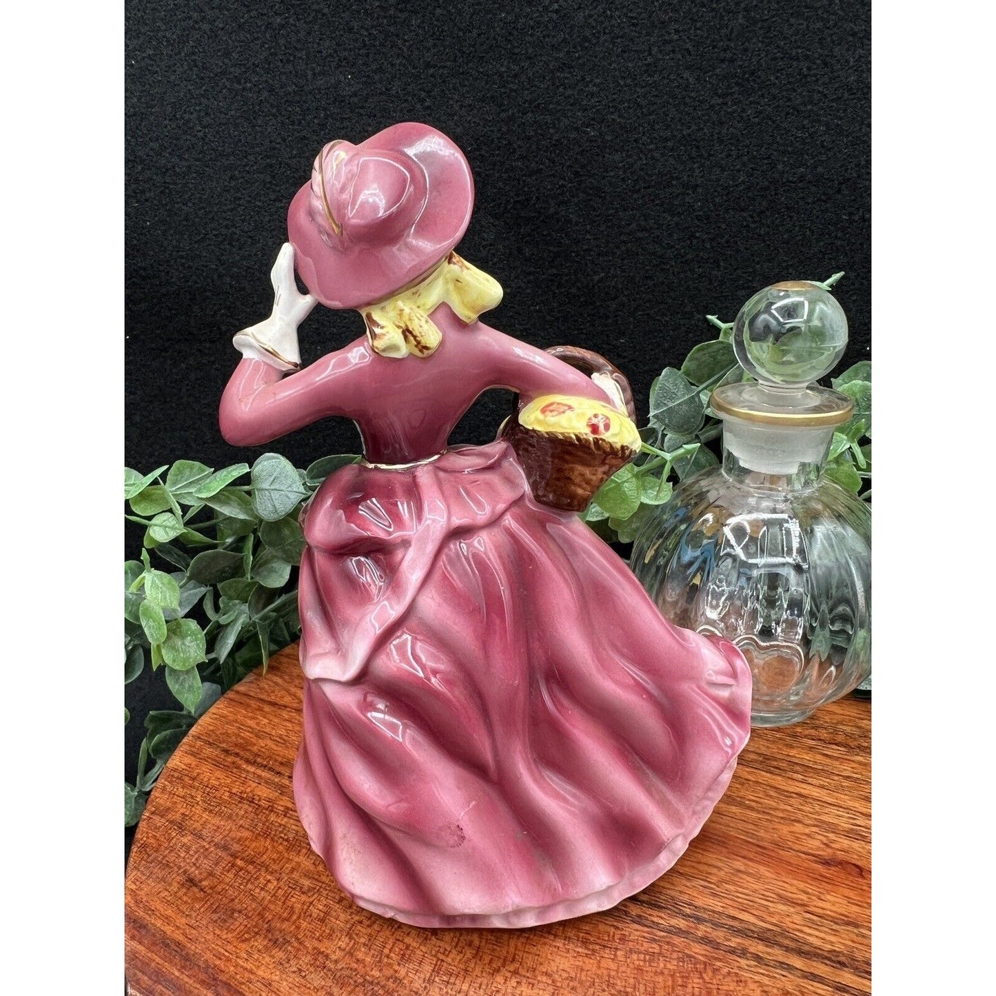 Ucagco Ceramics Japan Vintage Southern Belle Figurine