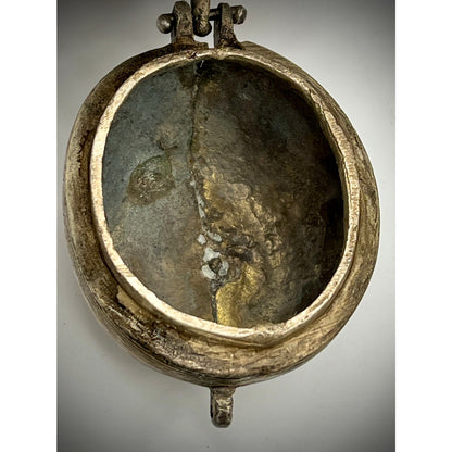 Antique Bronze Peacock Betel Box - Exquisite Handcrafted Decorative Piece