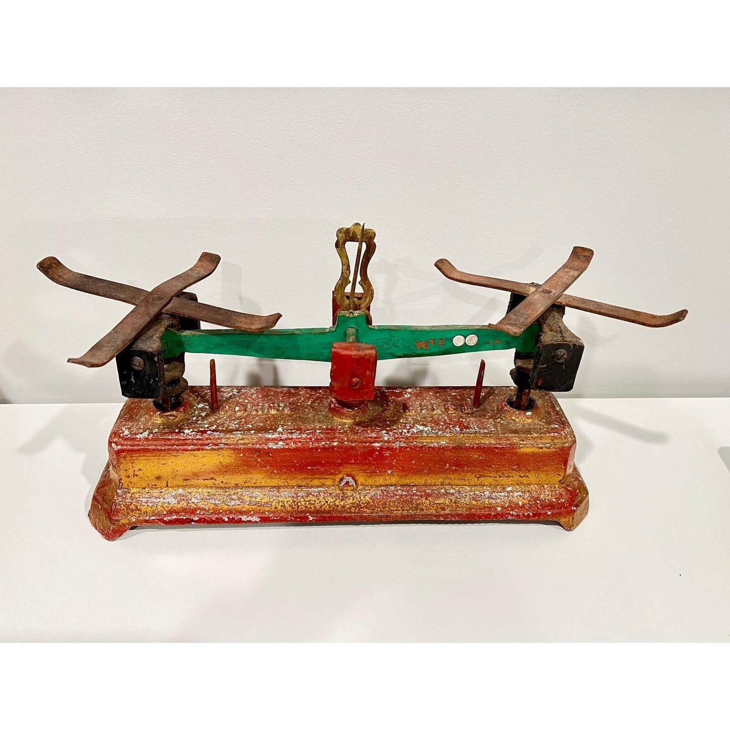 Antique FORCE 2 KILO G Cast Iron Balance Scale