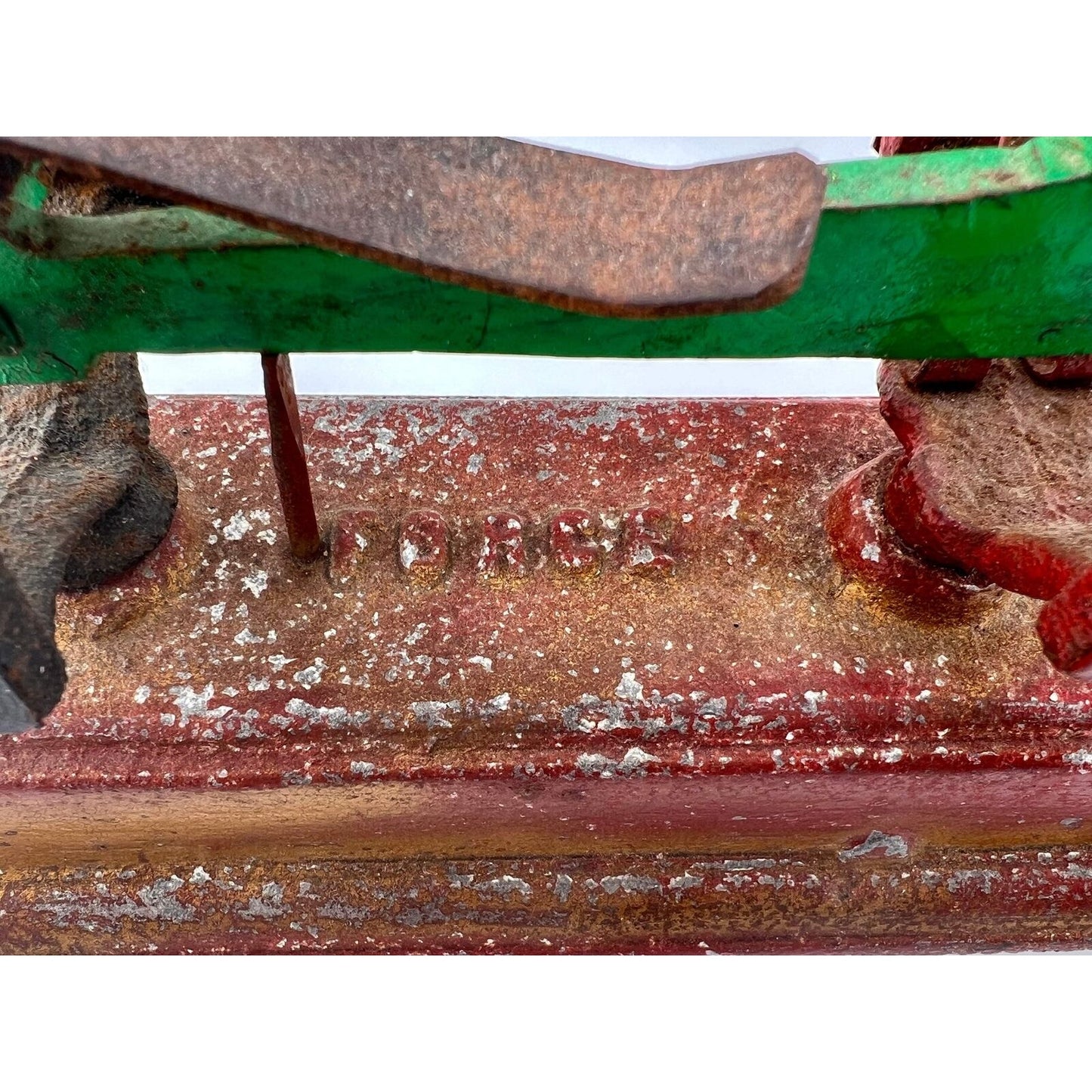 Antique FORCE 2 KILO G Cast Iron Balance Scale