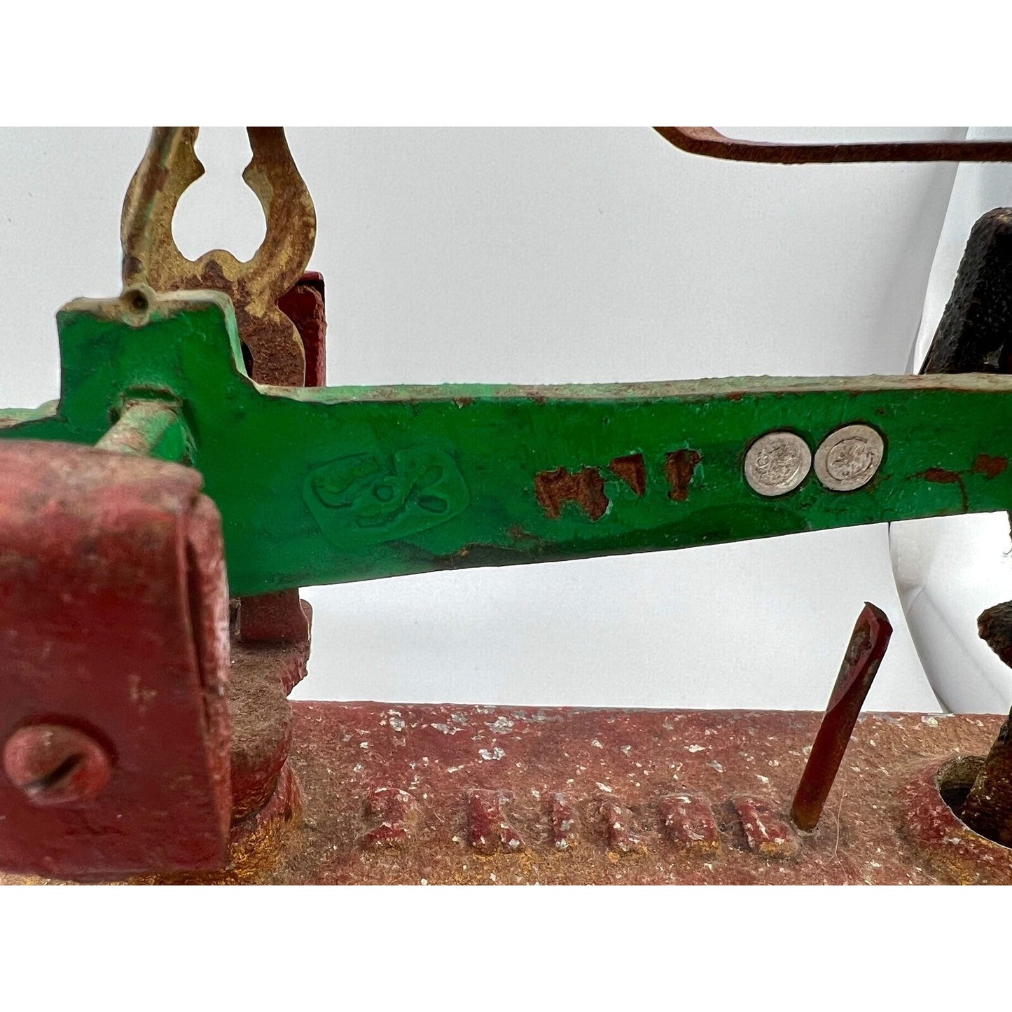 Antique FORCE 2 KILO G Cast Iron Balance Scale