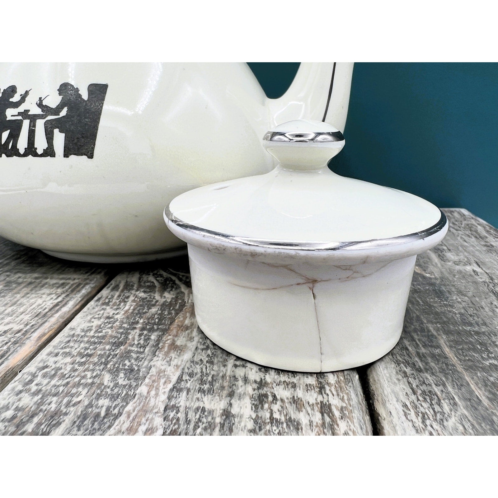 Vintage Hall China Silhouette Streamline Teapot