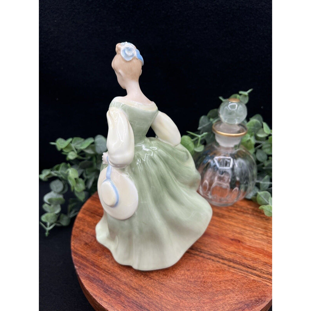 Royal Doulton Vintage “Fair Lady” Figurine HN 2193, 1962
