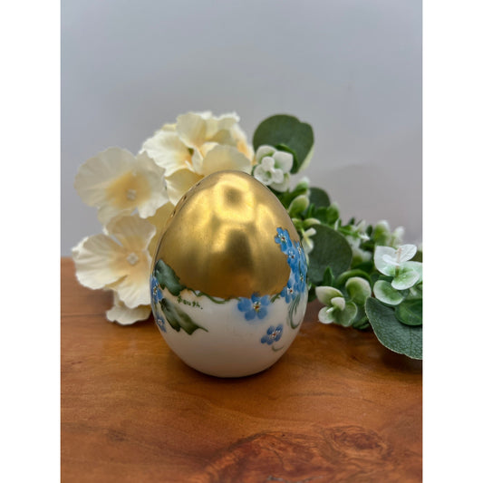 Antique Hand-Painted Porcelain Egg with Gold Gilding & Forget-Me-Nots, Signed c. 1900 Art Nouveau