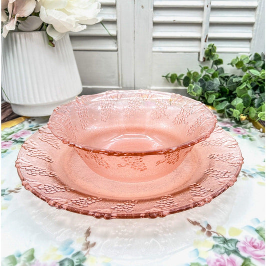 Set of 5 KIG Indonesia Pink Grape Harvest Depression Glass 10” Plates and 7” Bowls - That’s My JAmm