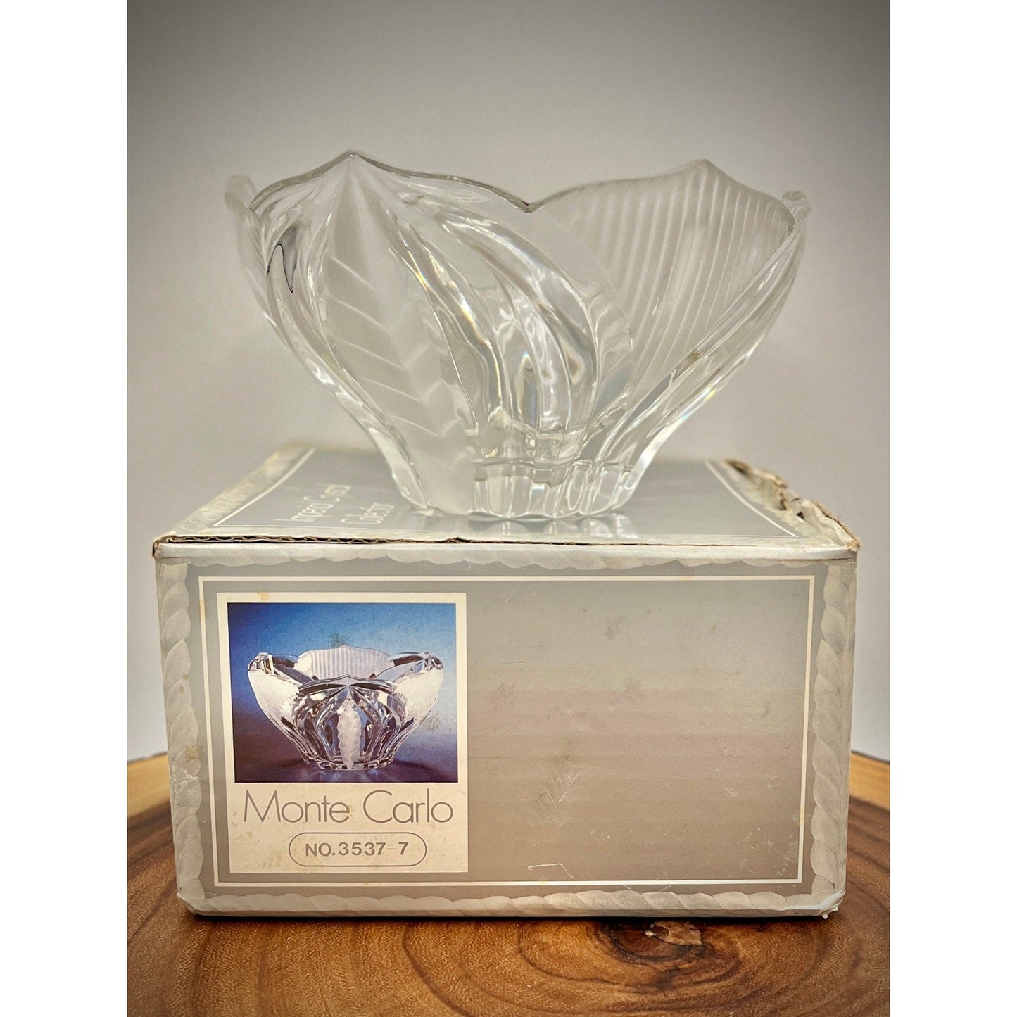 Imperial Monte Carlo 24% Lead Crystal 7" Bowl