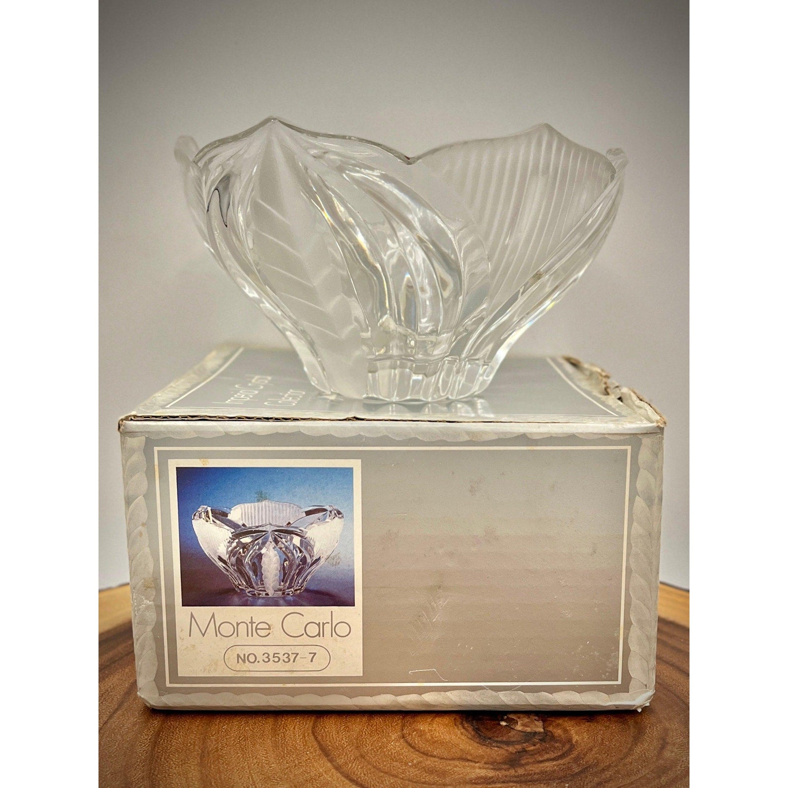 Imperial Monte Carlo 24% Lead Crystal 7" Bowl